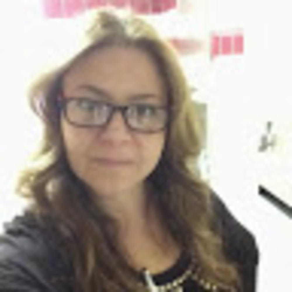 Meet your Posher, Yael